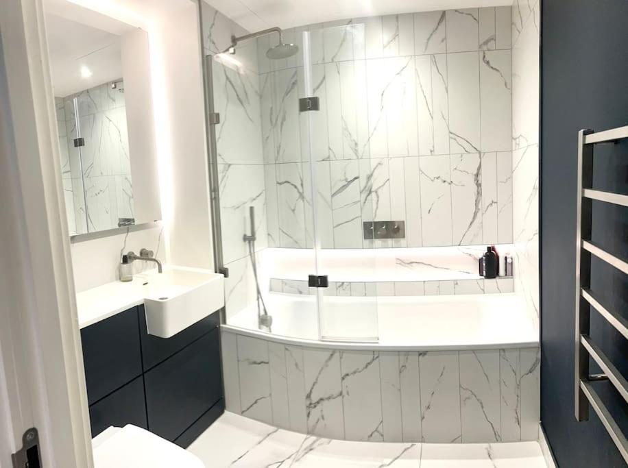 New Central 1Br Wstunning View, 5 Min Vauxhall St Londen Buitenkant foto